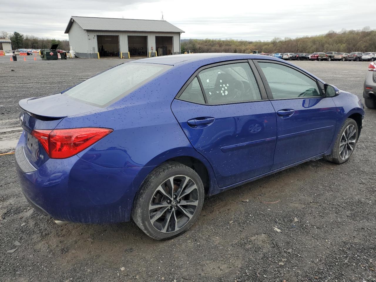 2018 TOYOTA COROLLA L - Image 3