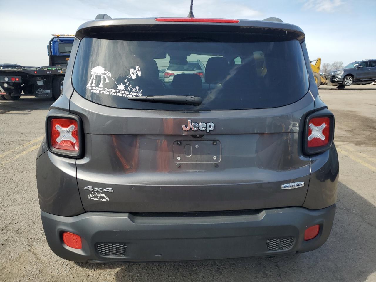 2016 JEEP RENEGADE L - Image 6