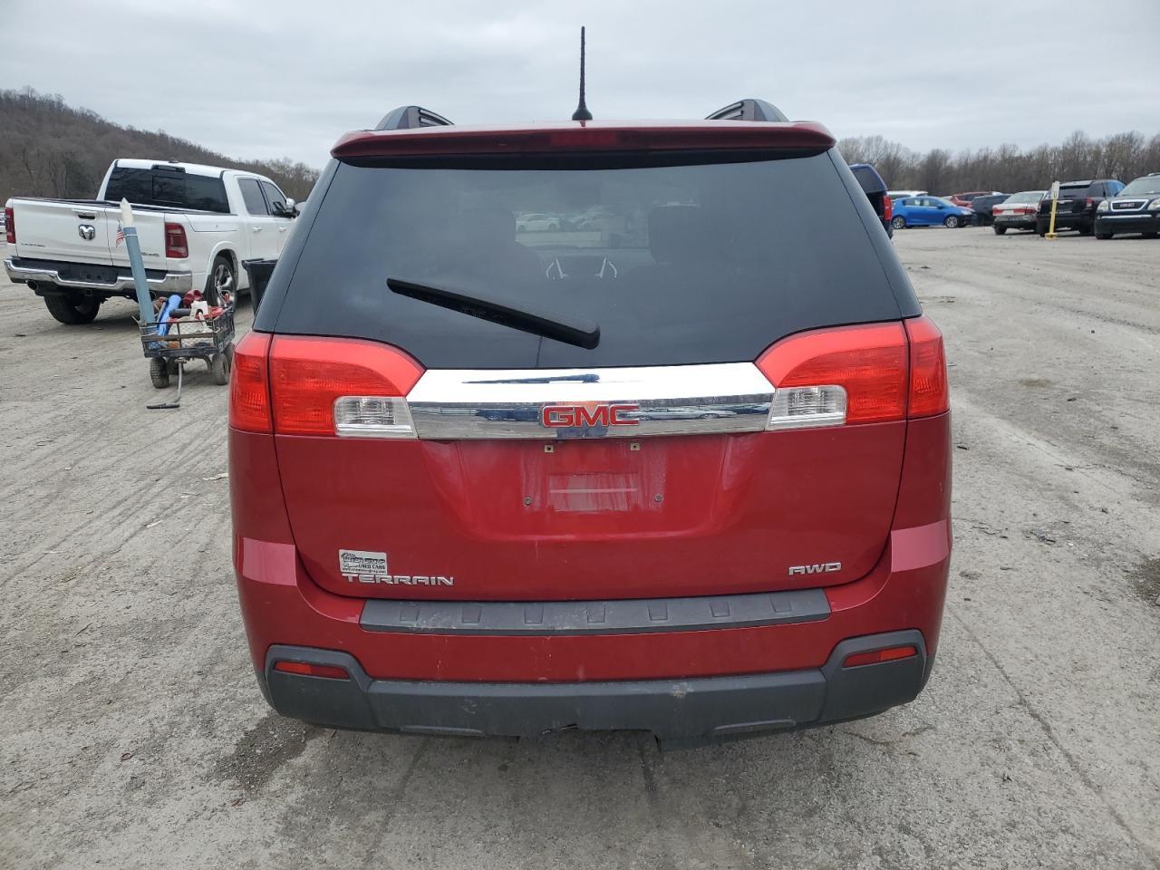 2014 GMC TERRAIN SL - Image 6