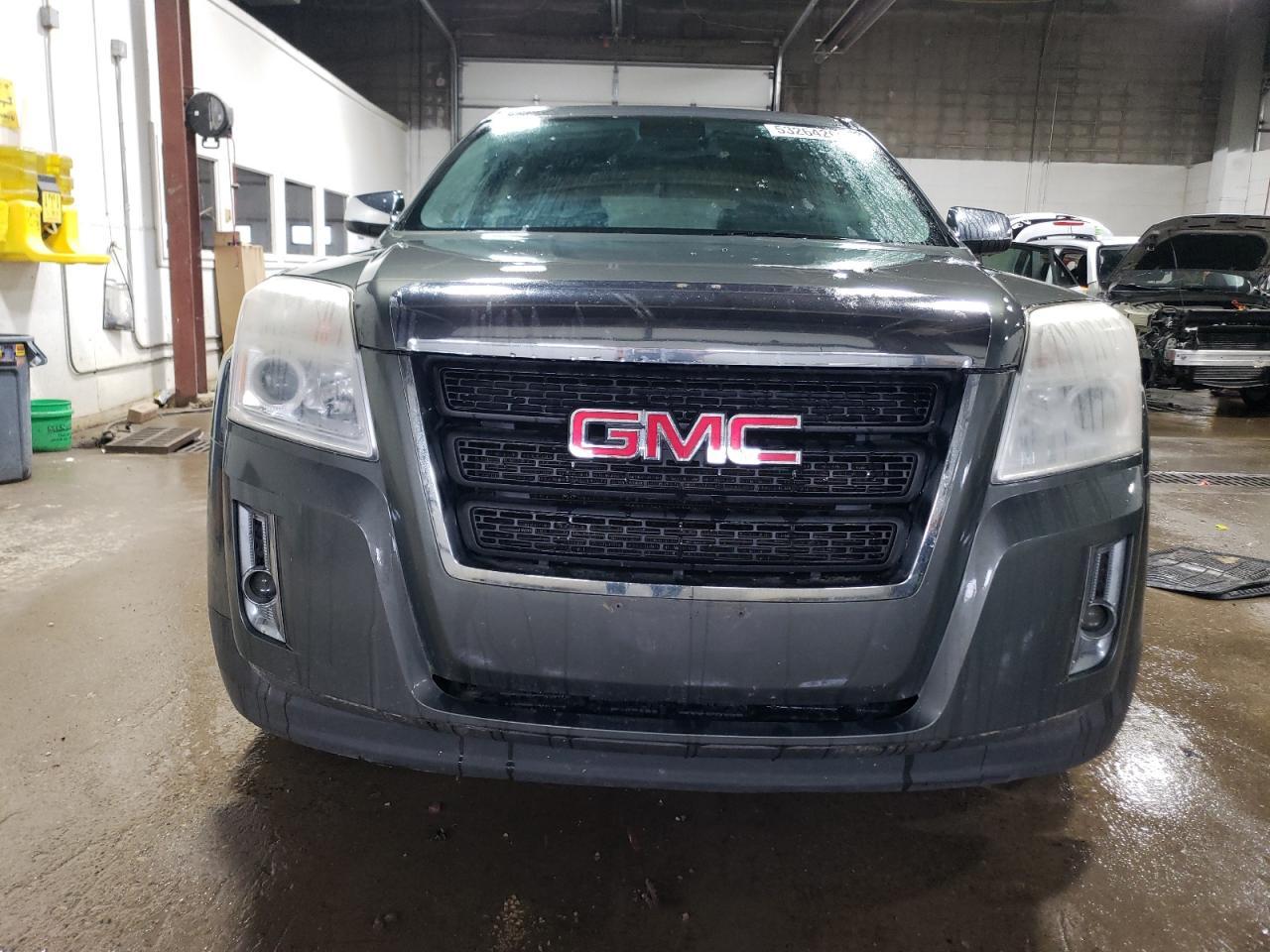 2012 GMC TERRAIN SL - Image 5