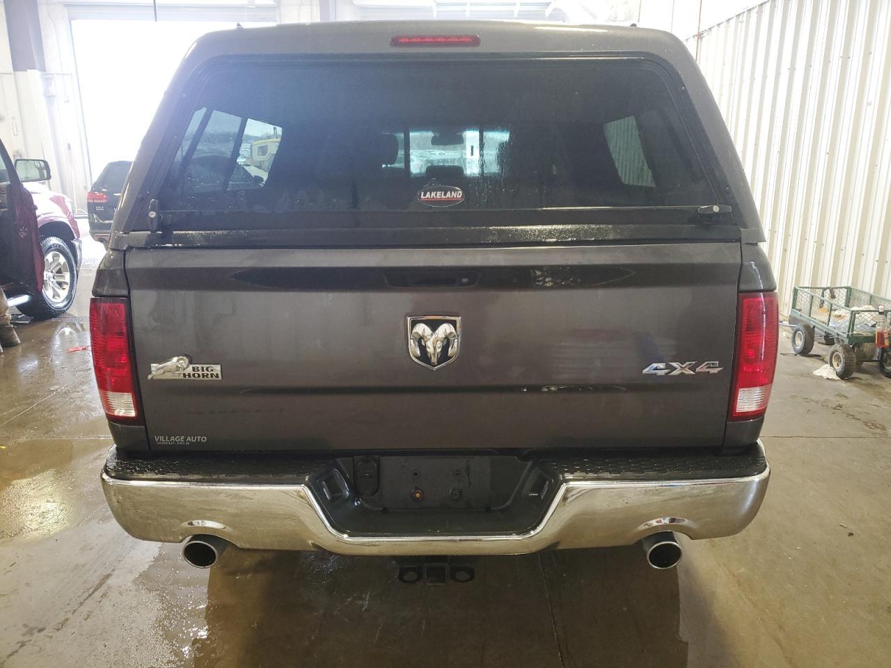 2015 RAM 1500 SLT - Image 6