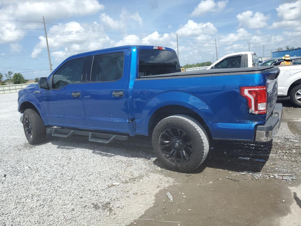 2017 FORD F150 SUPER - Image 2