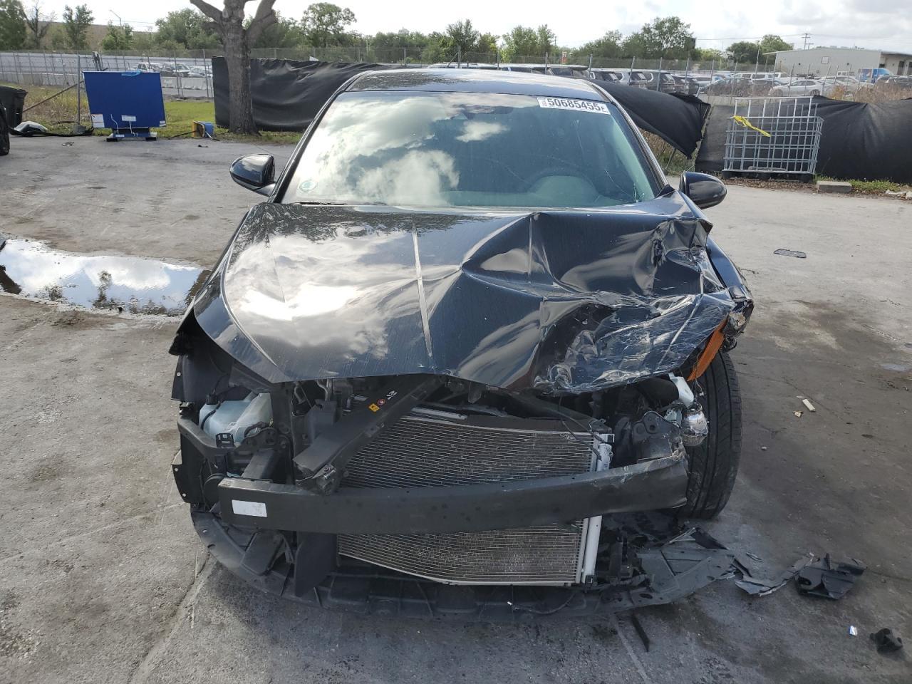 2019 HYUNDAI ELANTRA SE - Фото 5
