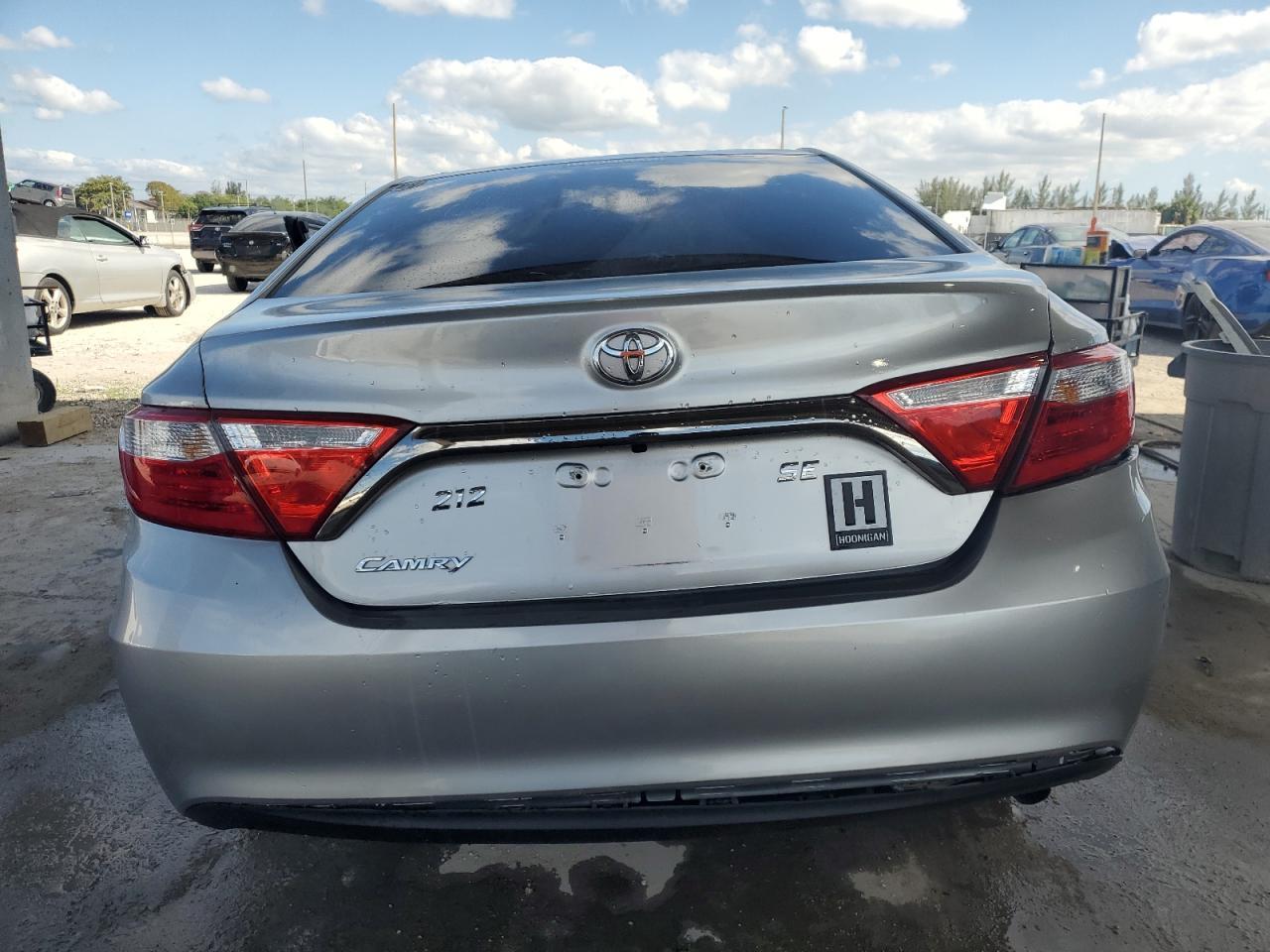 2016 TOYOTA CAMRY LE - Image 6
