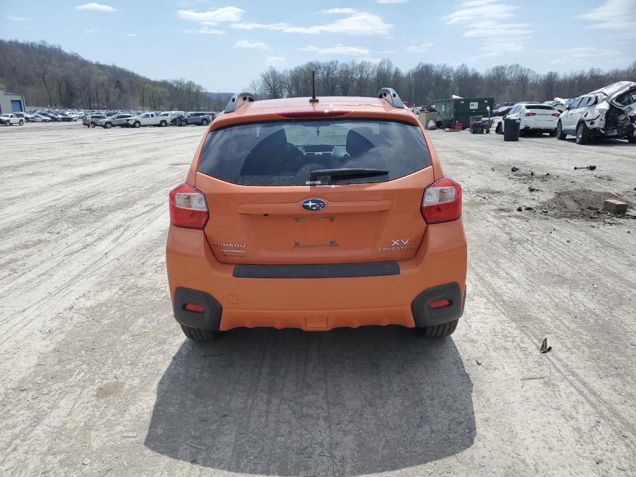 2013 SUBARU XV CROSSTR - Image 6