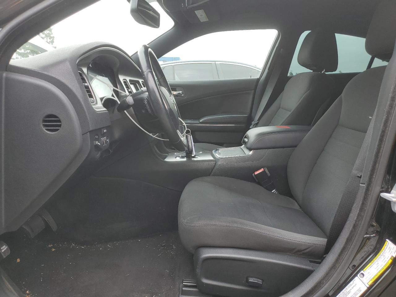 2013 DODGE CHARGER SE - Фото 7
