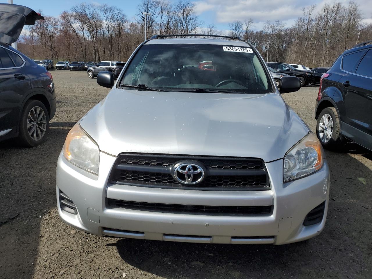 2011 TOYOTA RAV4 - Фото 5