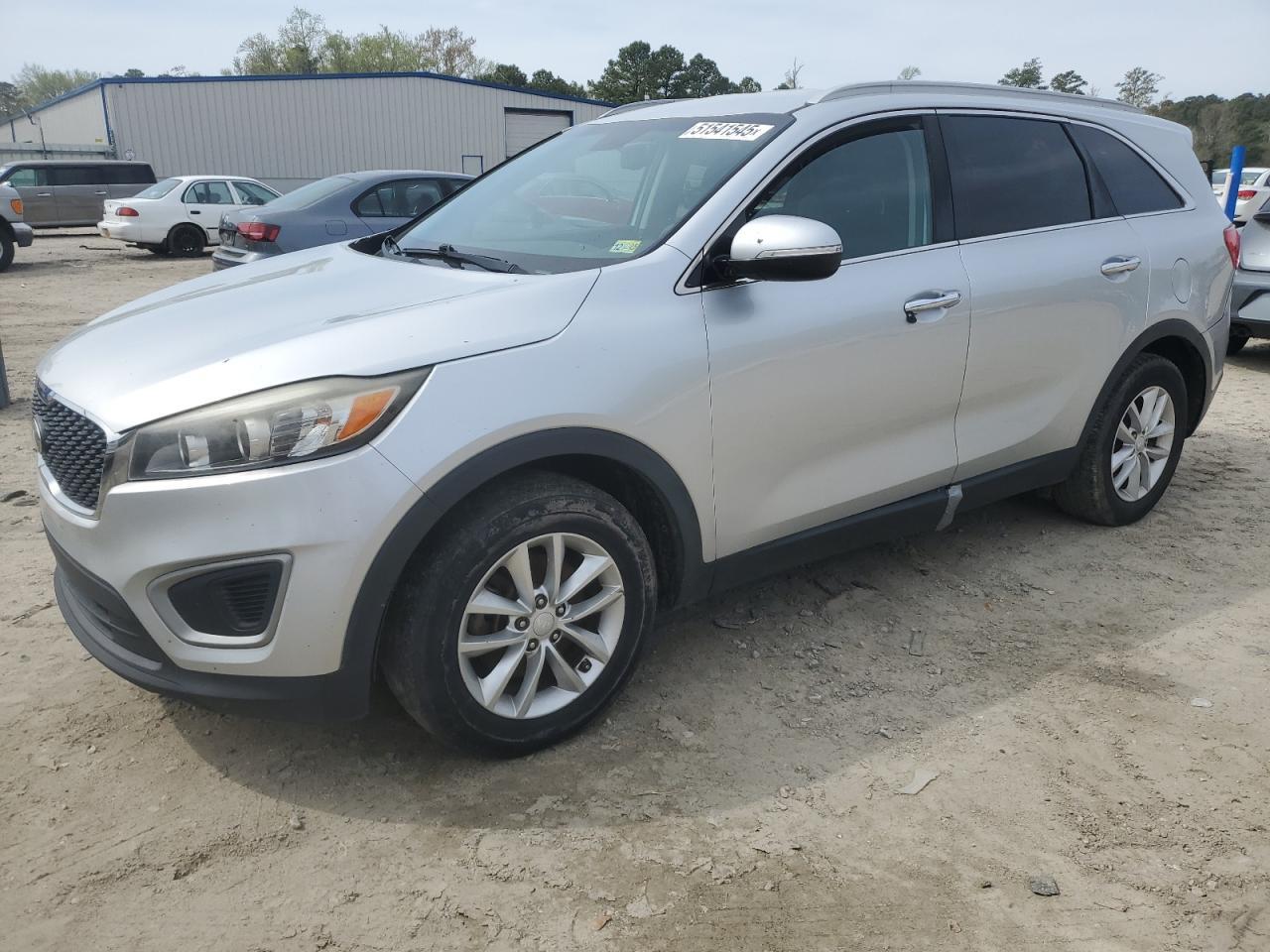 2017 KIA SORENTO LX