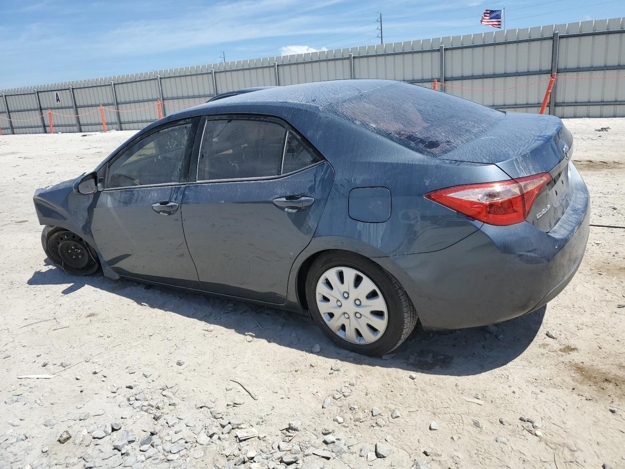 2018 TOYOTA COROLLA L - Image 2