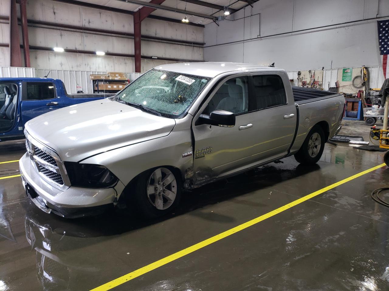 2019 RAM 1500 CLASS