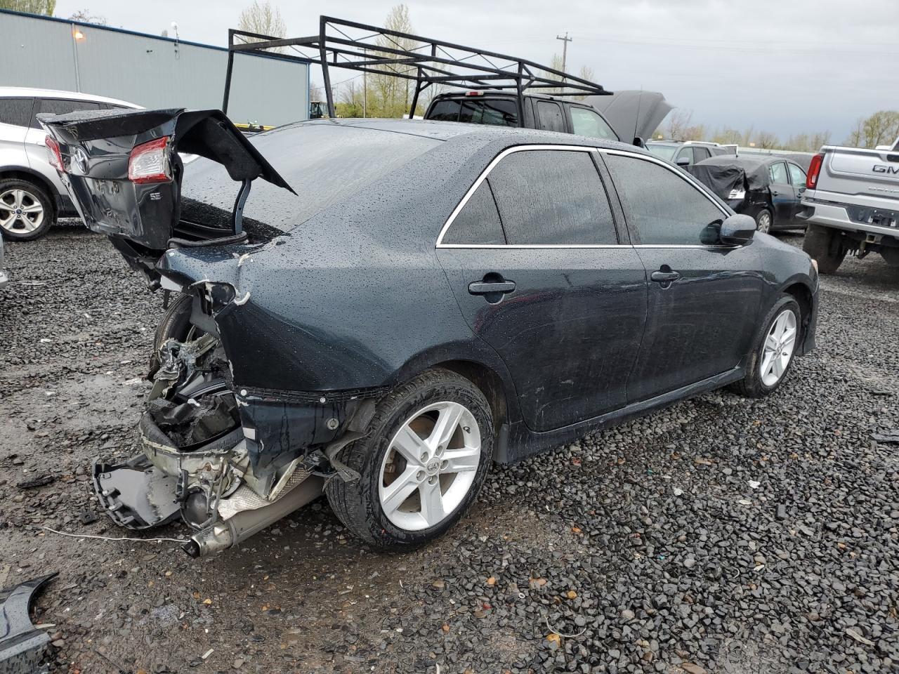2014 TOYOTA CAMRY L - Image 3