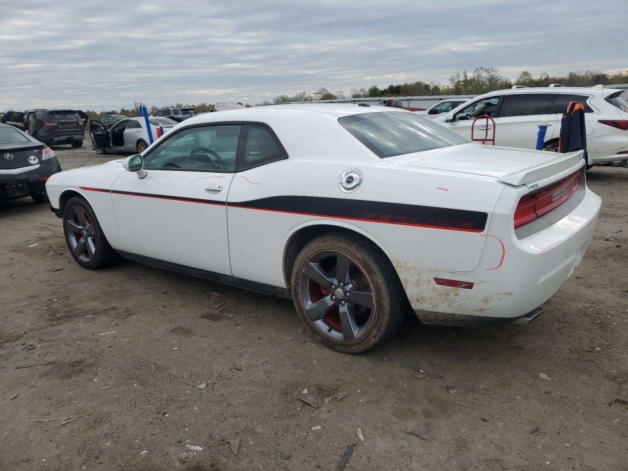 2013 DODGE CHALLENGER - Фото 2