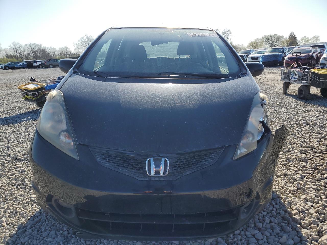2013 HONDA FIT - Image 5