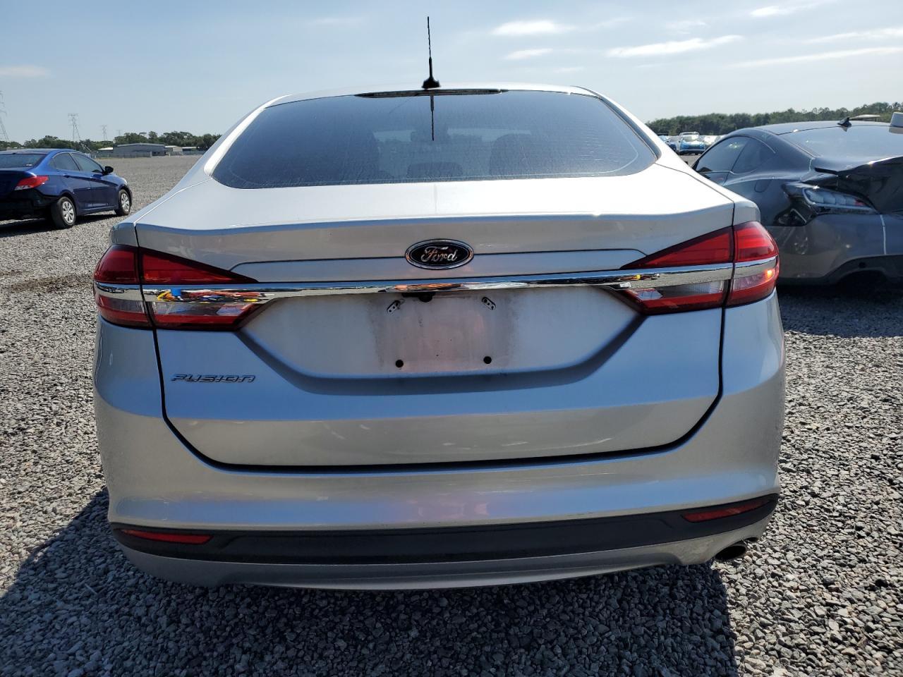 2017 FORD FUSION S - Фото 6