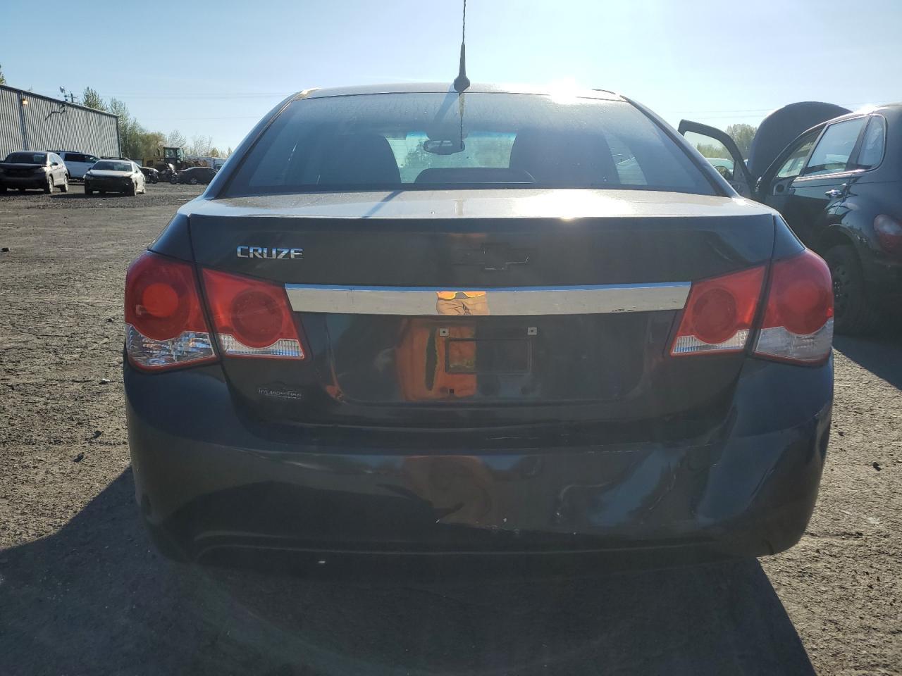 2014 CHEVROLET CRUZE LS - Image 6