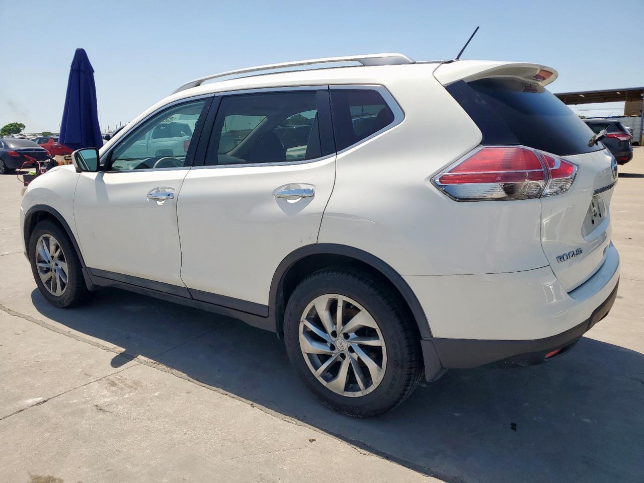 2014 NISSAN ROGUE S - Image 2
