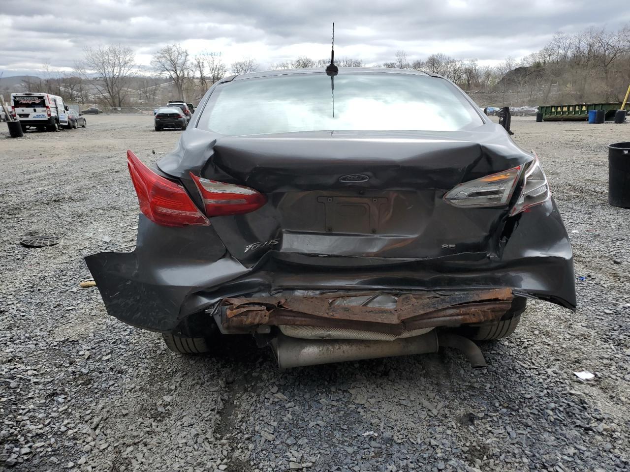 2016 FORD FOCUS SE - Фото 6