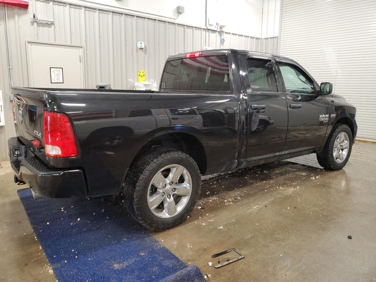 2019 RAM 1500 CLASS - Image 3