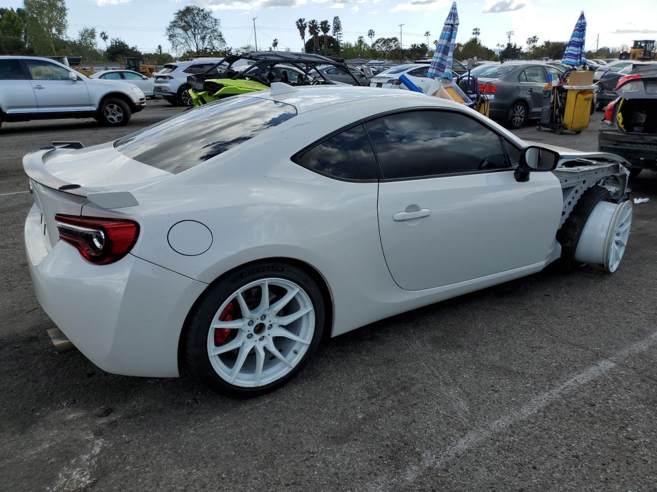 2020 SUBARU BRZ LIMITE - Фото 3
