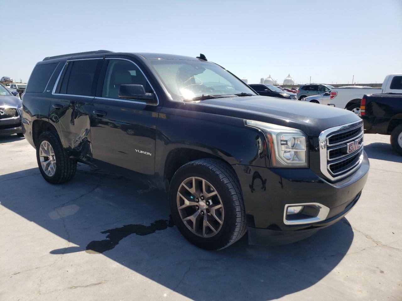 2016 GMC YUKON SLT - Image 4