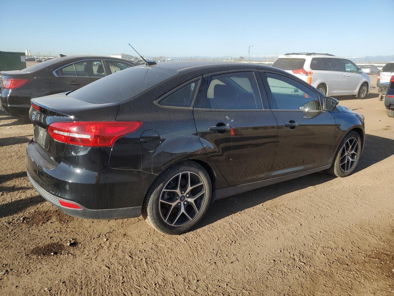 2017 FORD FOCUS SEL - Image 3