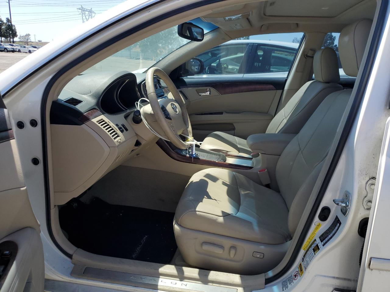 2011 TOYOTA AVALON BAS - Image 7