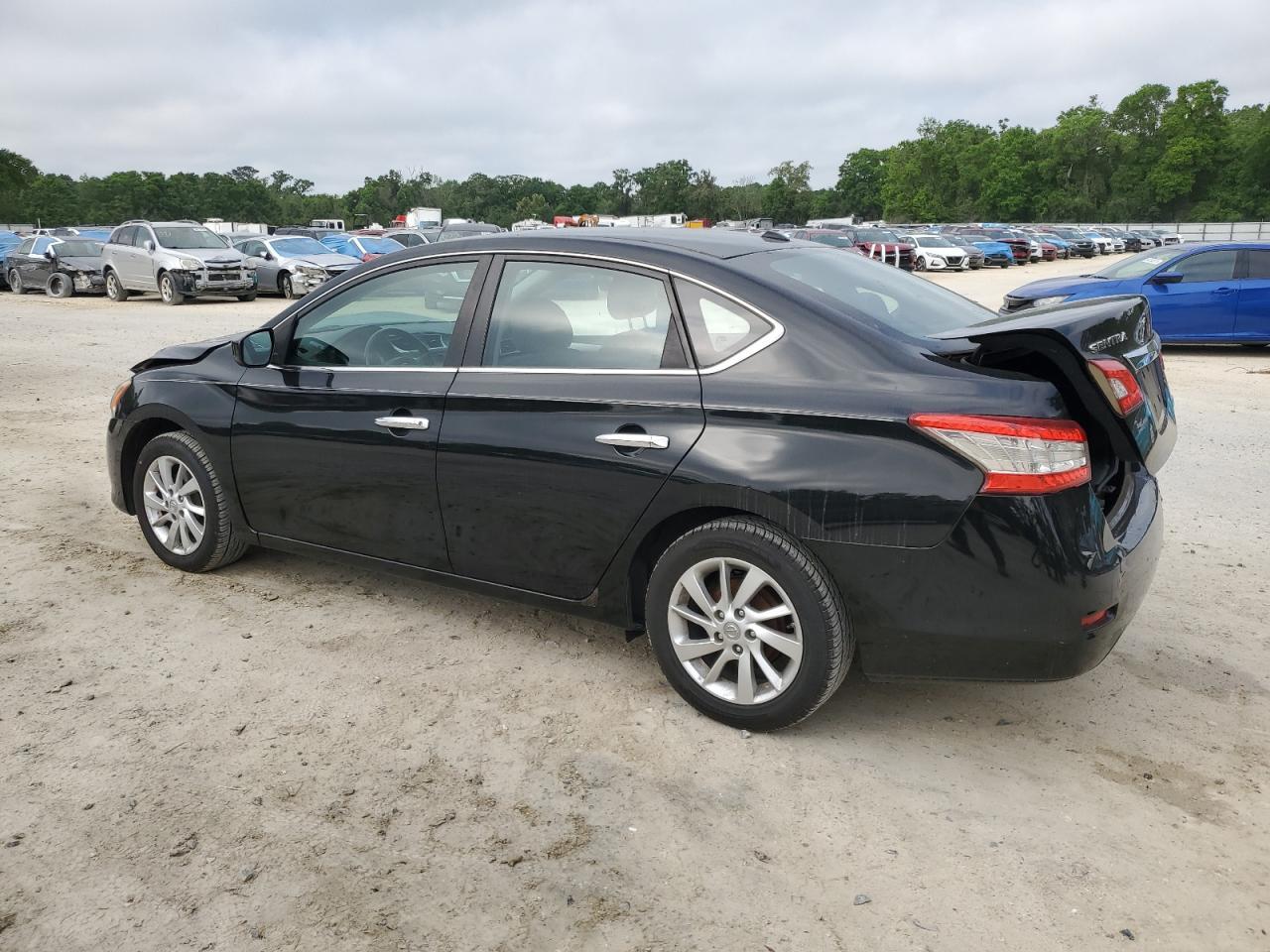 2013 NISSAN SENTRA S - Фото 2