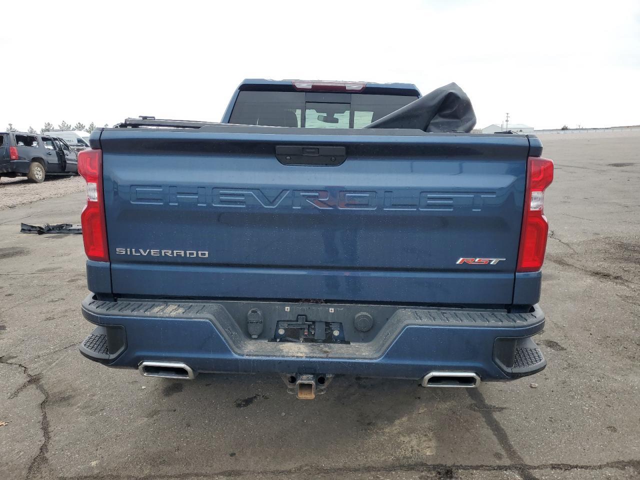 2019 CHEVROLET SILVERADO - Фото 6