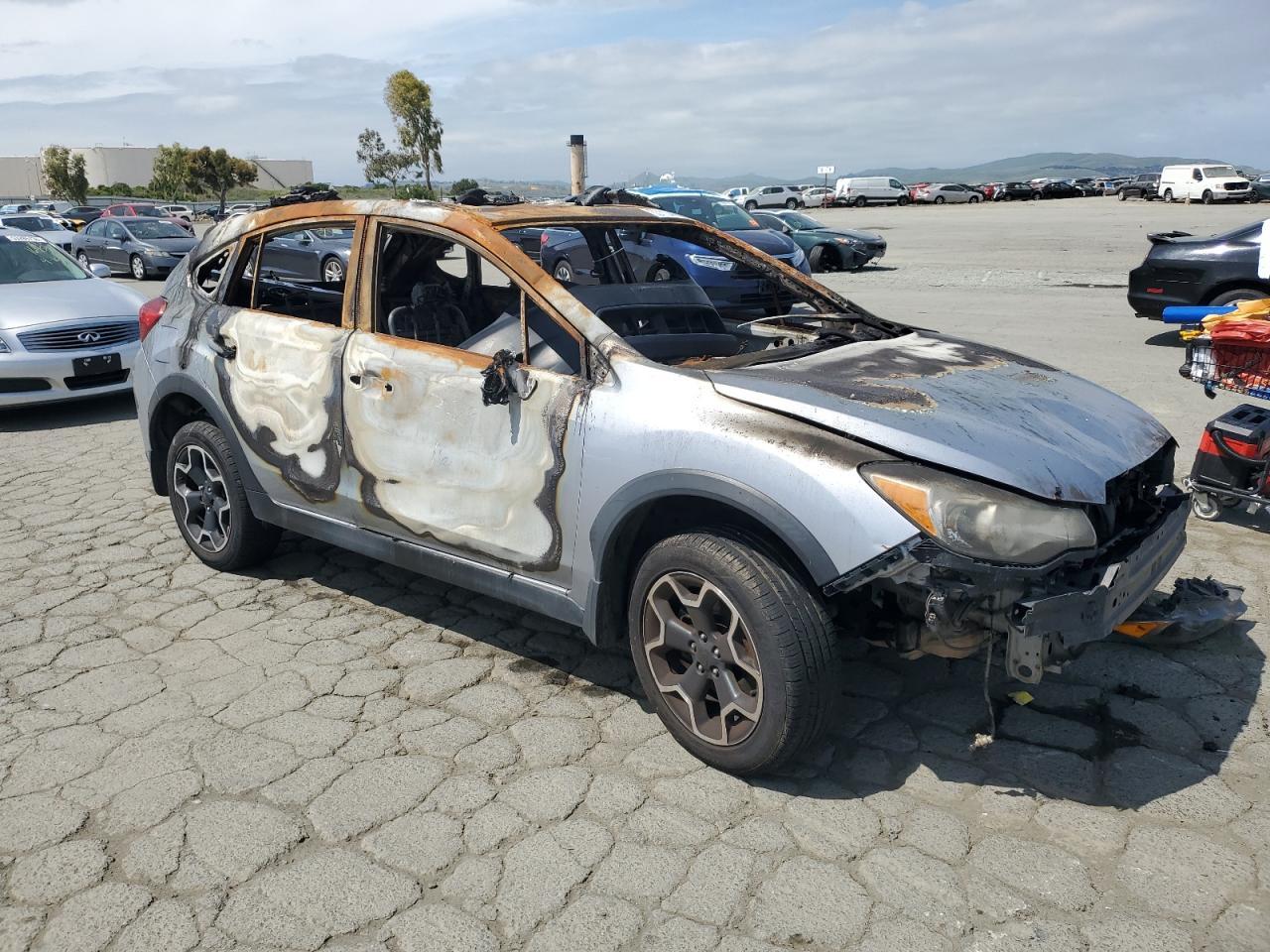 2014 SUBARU XV CROSSTR - Image 4