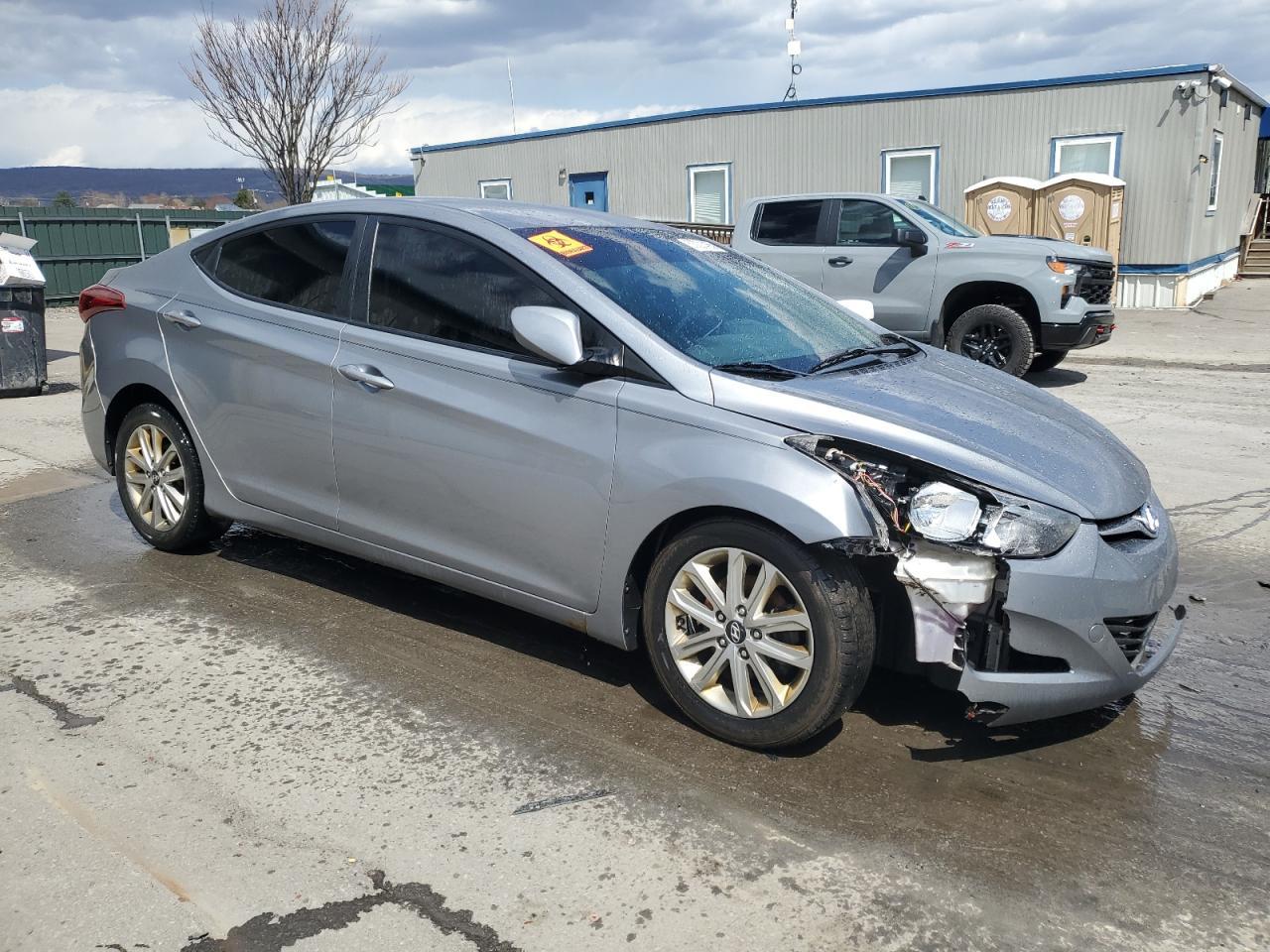 2015 HYUNDAI ELANTRA SE - Image 4