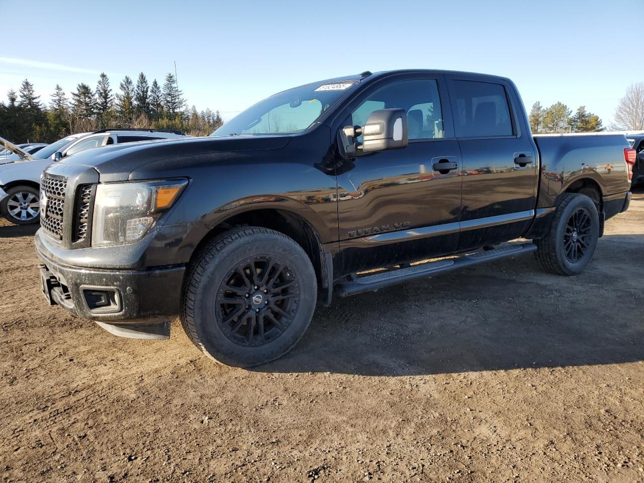 2018 NISSAN TITAN SV