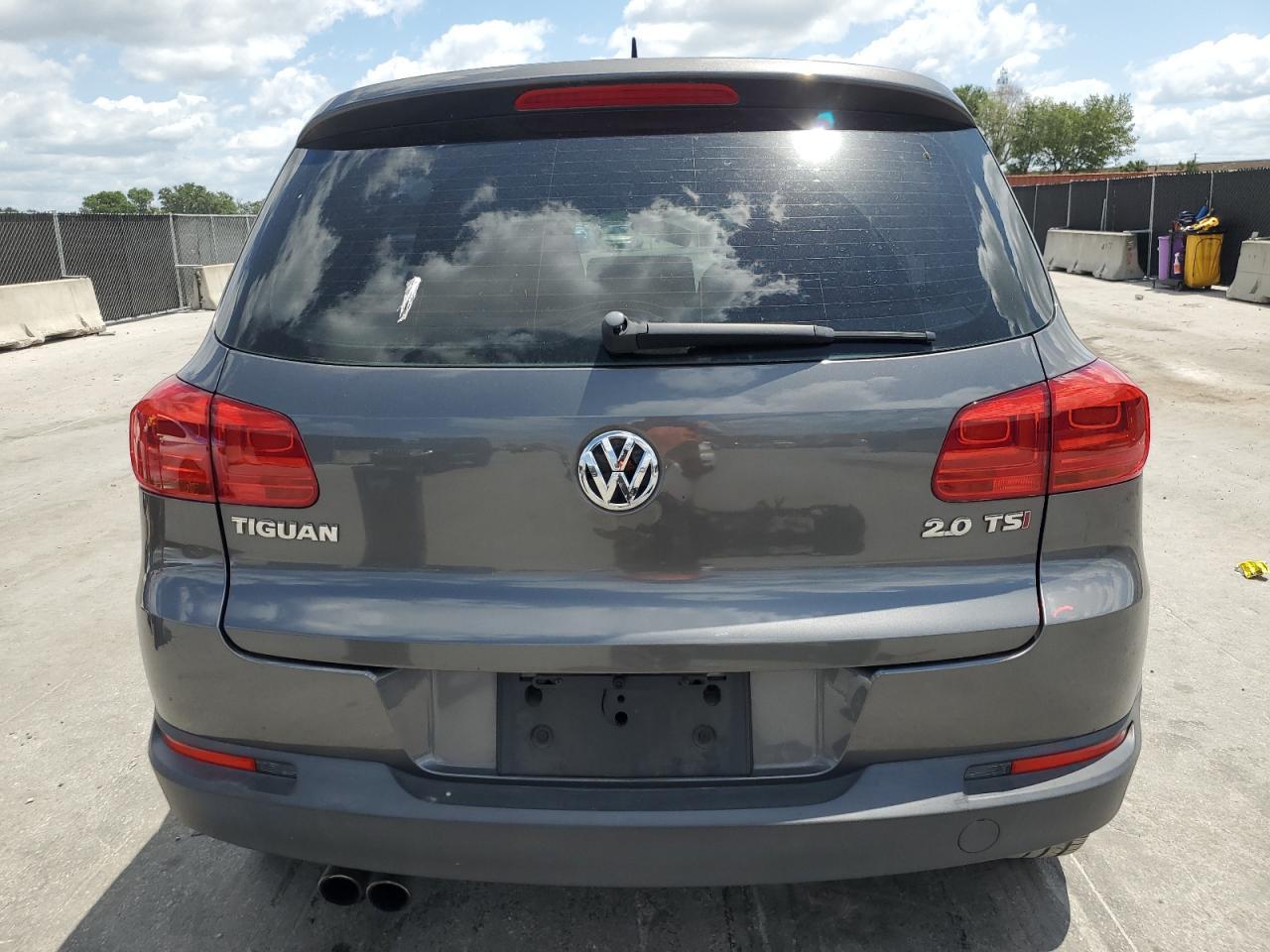 2014 VOLKSWAGEN TIGUAN S - Фото 6
