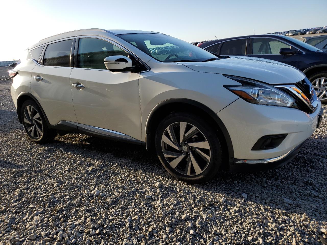 2015 NISSAN MURANO S - Image 4
