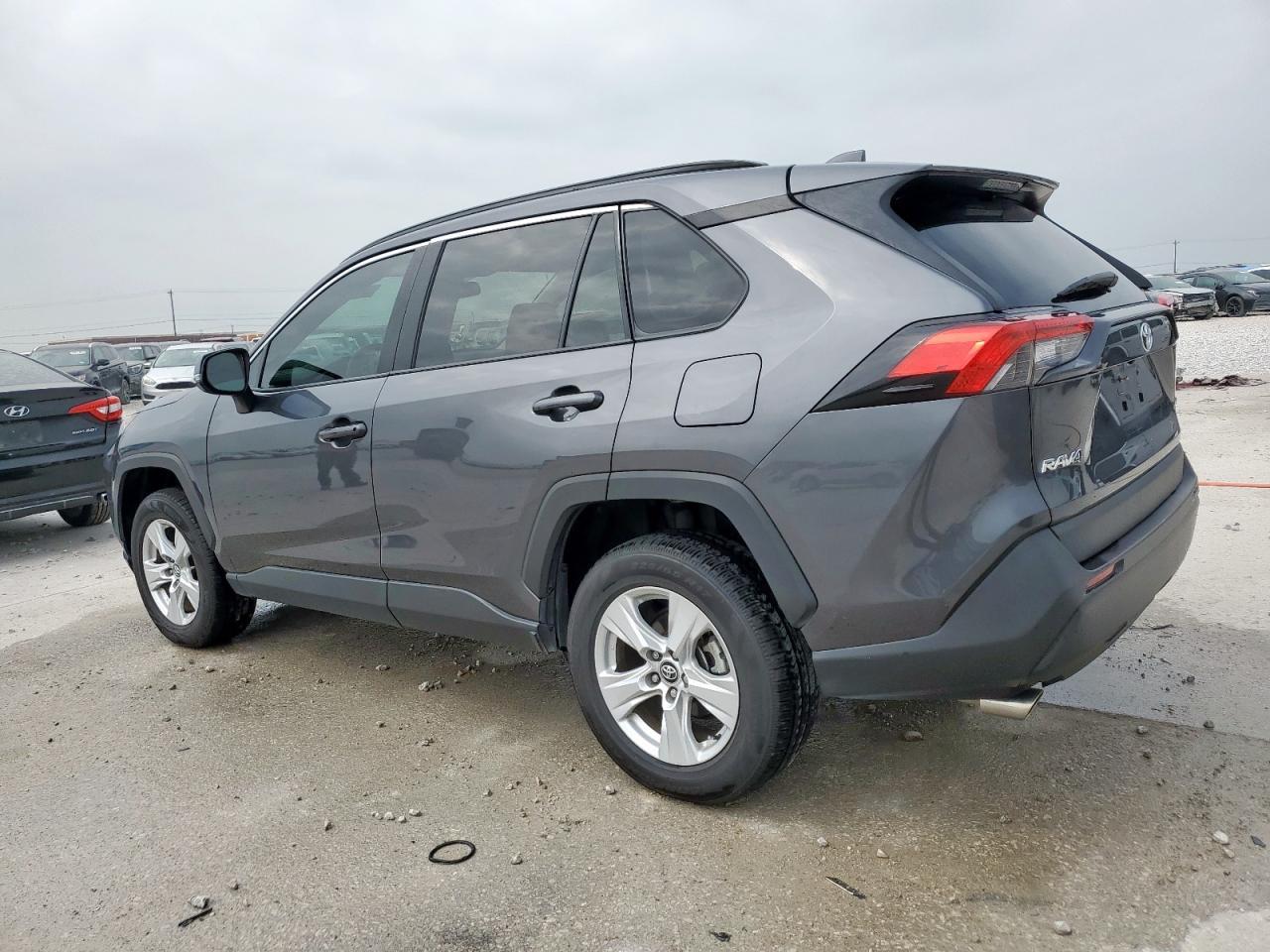 2020 TOYOTA RAV4 XLE - Image 2