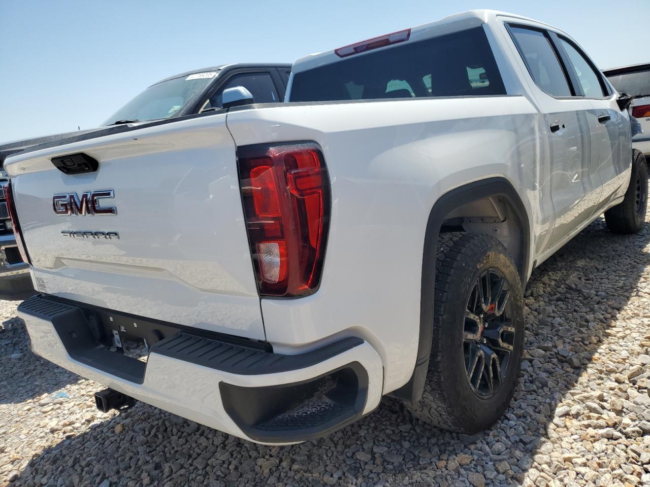 2024 GMC SIERRA K15 - Image 3
