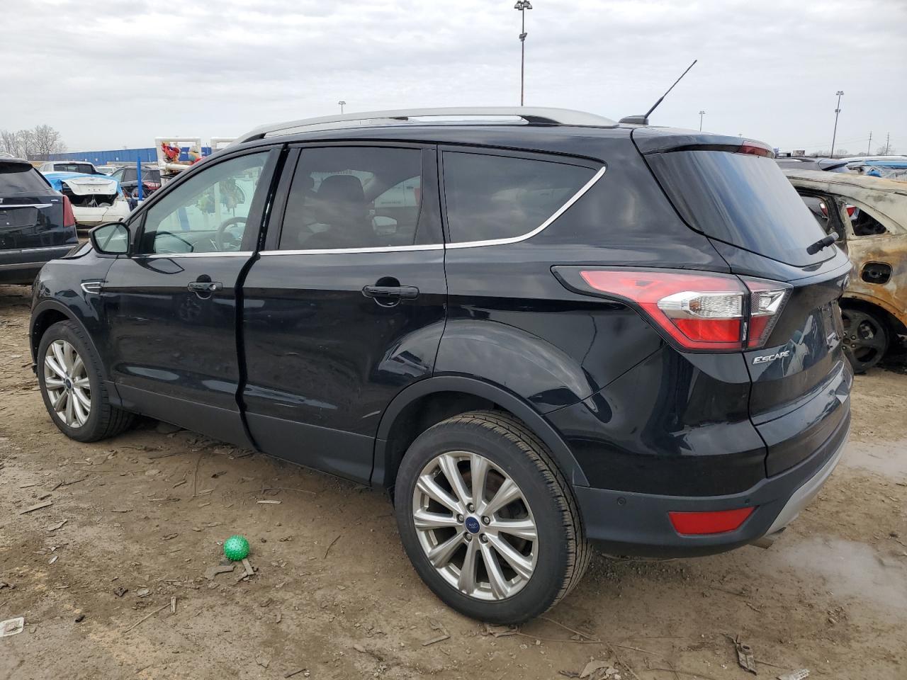 2017 FORD ESCAPE TIT - Image 2