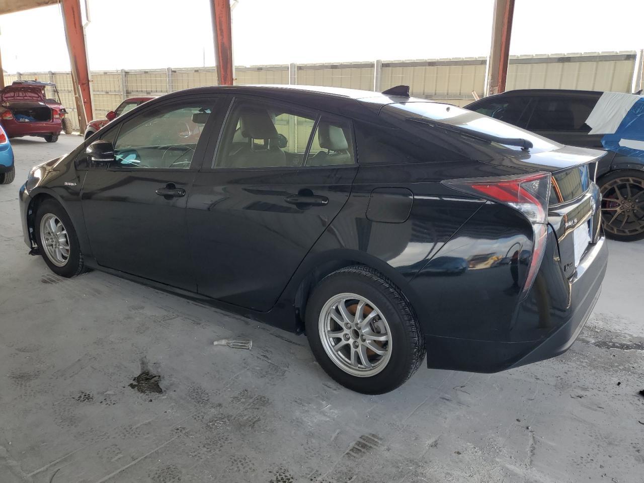 2016 TOYOTA PRIUS - Фото 2