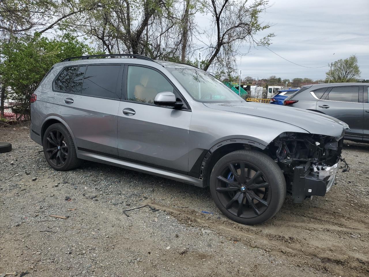 2024 BMW X7 XDRIVE4 - Фото 4