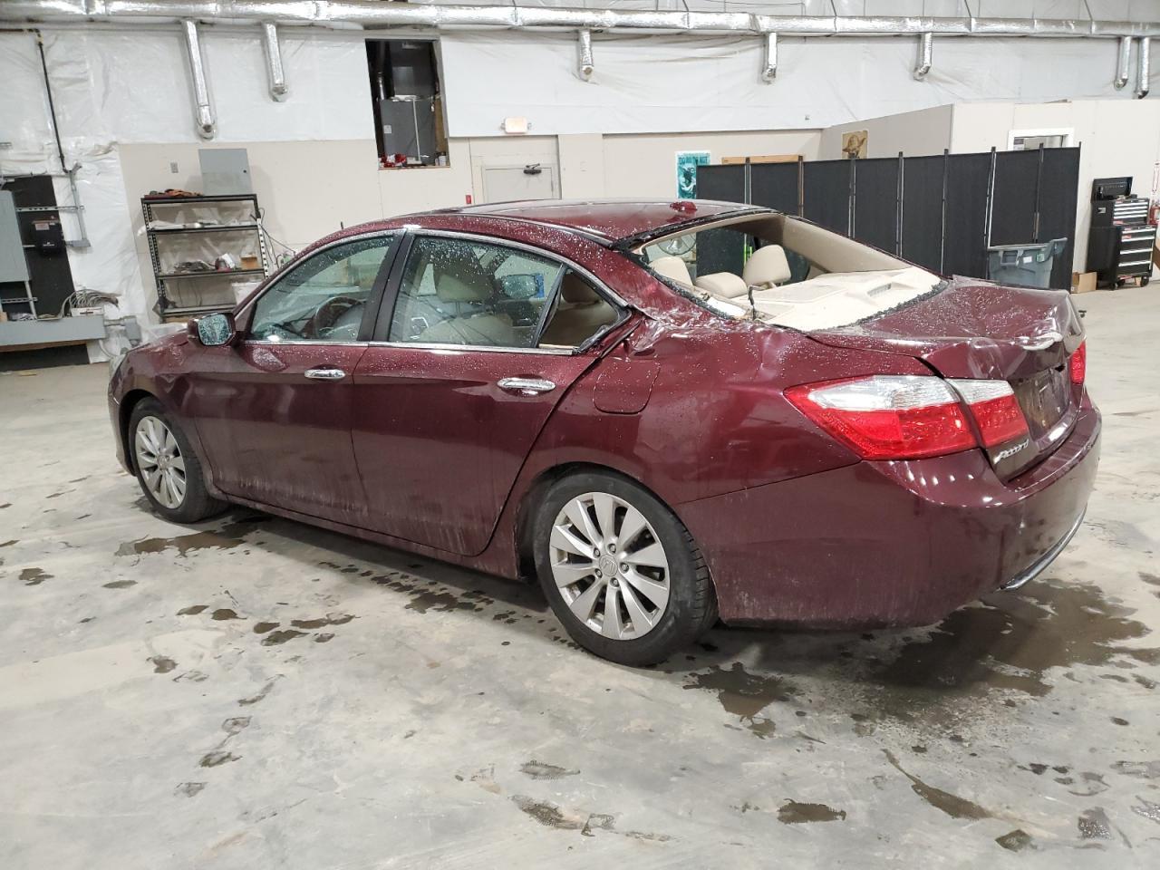 2015 HONDA ACCORD EXL - Image 2
