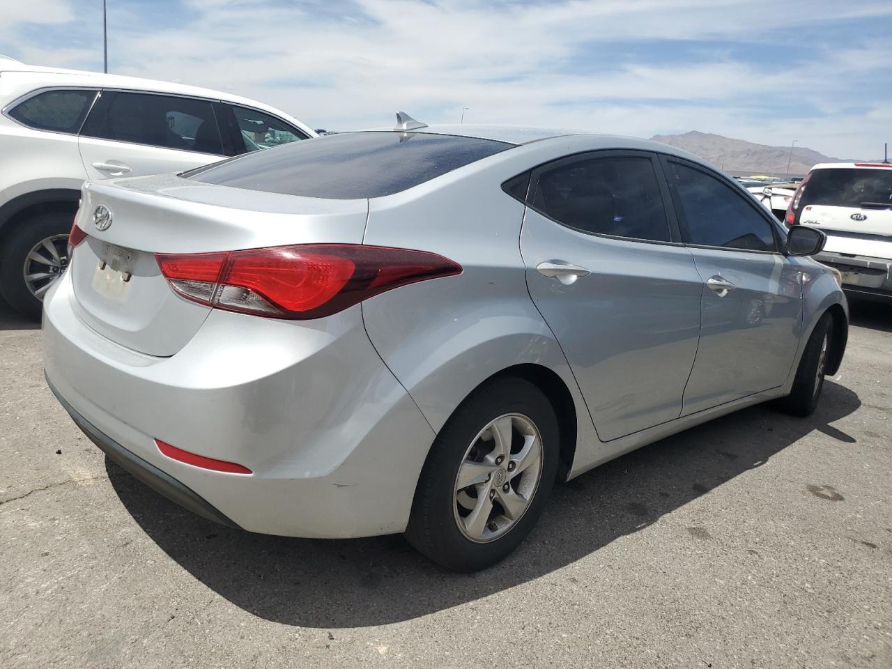 2014 HYUNDAI ELANTRA SE - Фото 3
