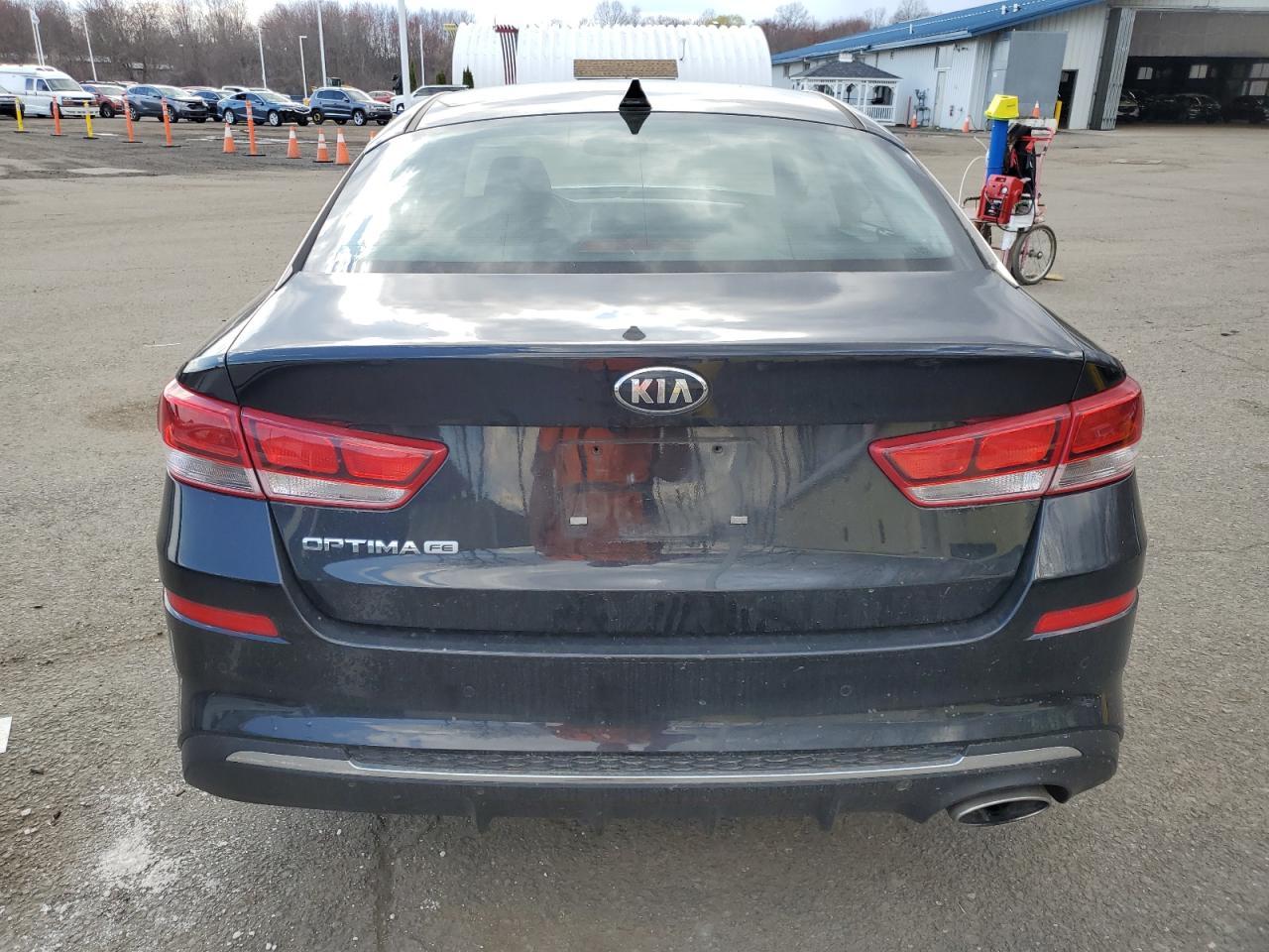 2020 KIA OPTIMA LX - Image 6