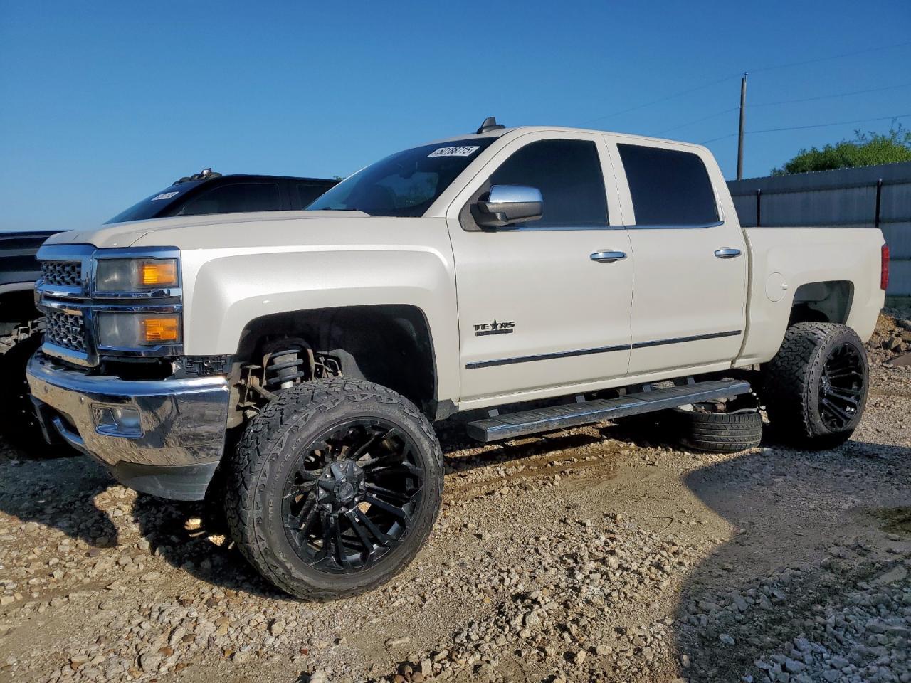 2015 CHEVROLET SILVERADO