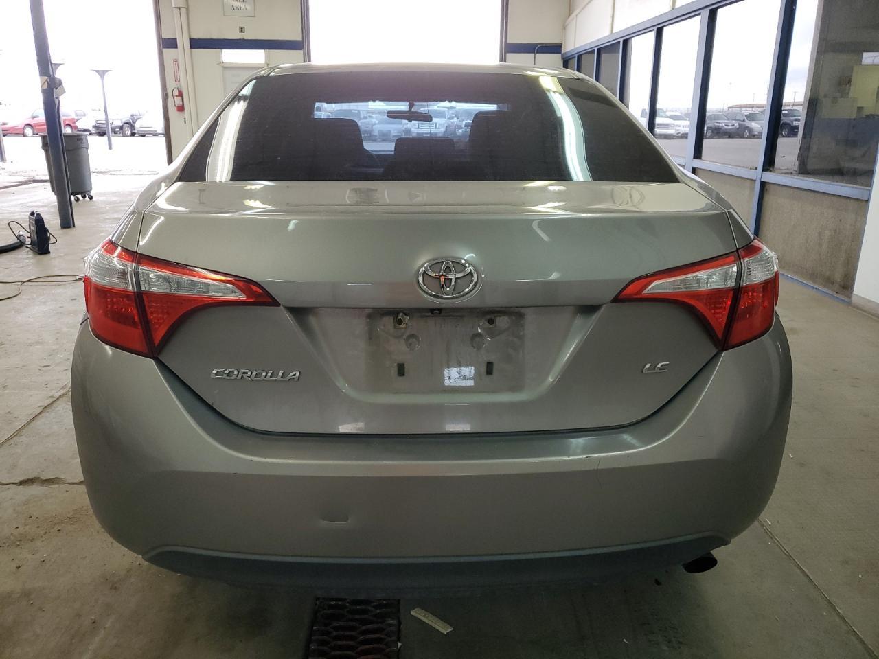2015 TOYOTA COROLLA L - Фото 6