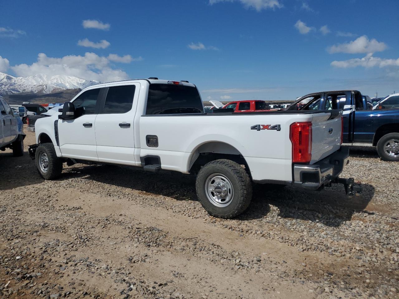 2024 FORD F250 SUPER - Фото 2