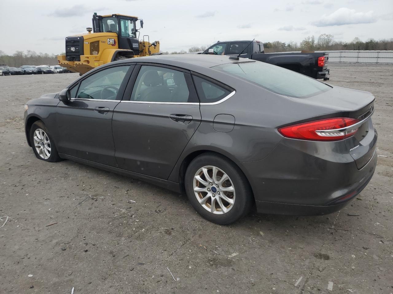 2017 FORD FUSION S - Фото 2