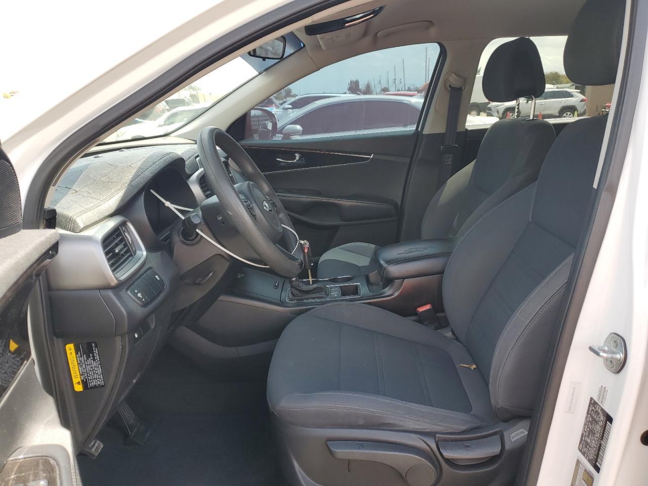 2016 KIA SORENTO LX - Image 7