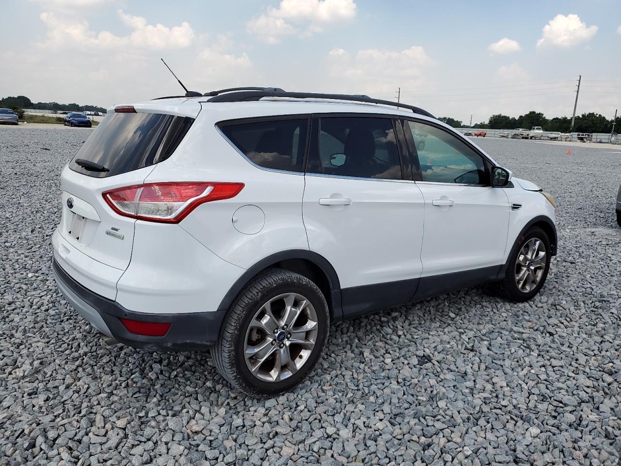 2015 FORD ESCAPE SE - Image 3