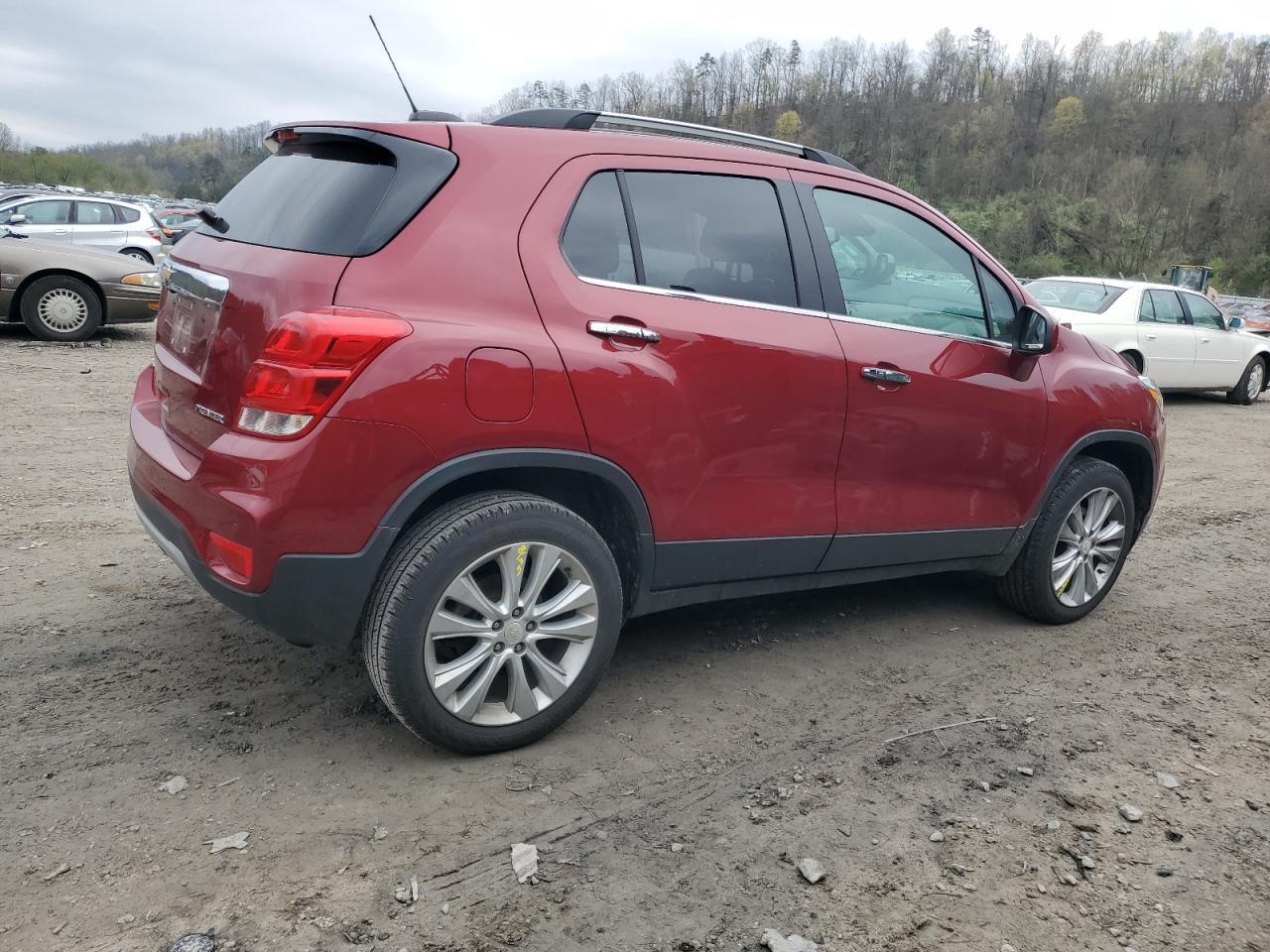 2019 CHEVROLET TRAX PREMI - Image 3