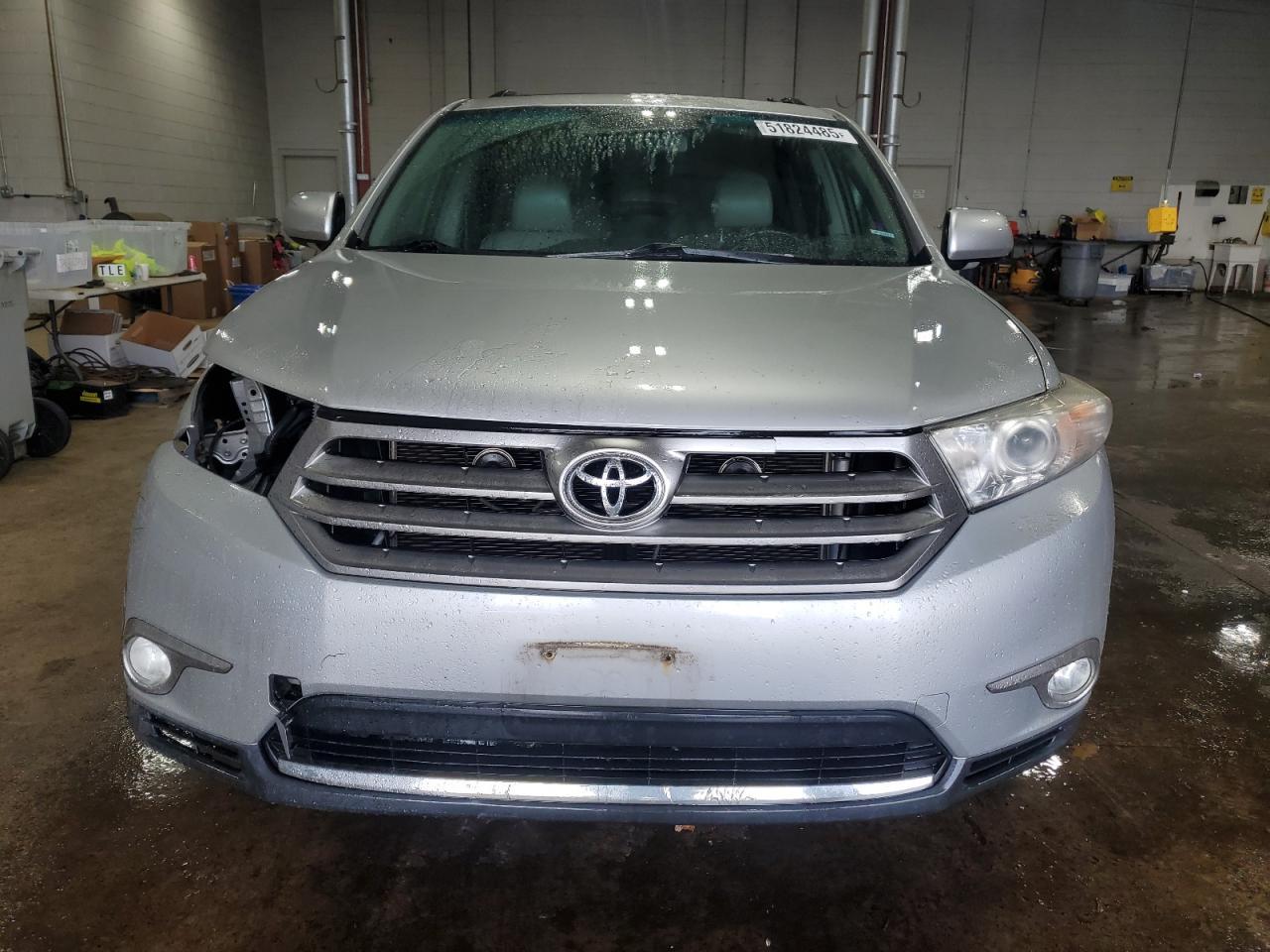 2011 TOYOTA HIGHLANDER - Image 5