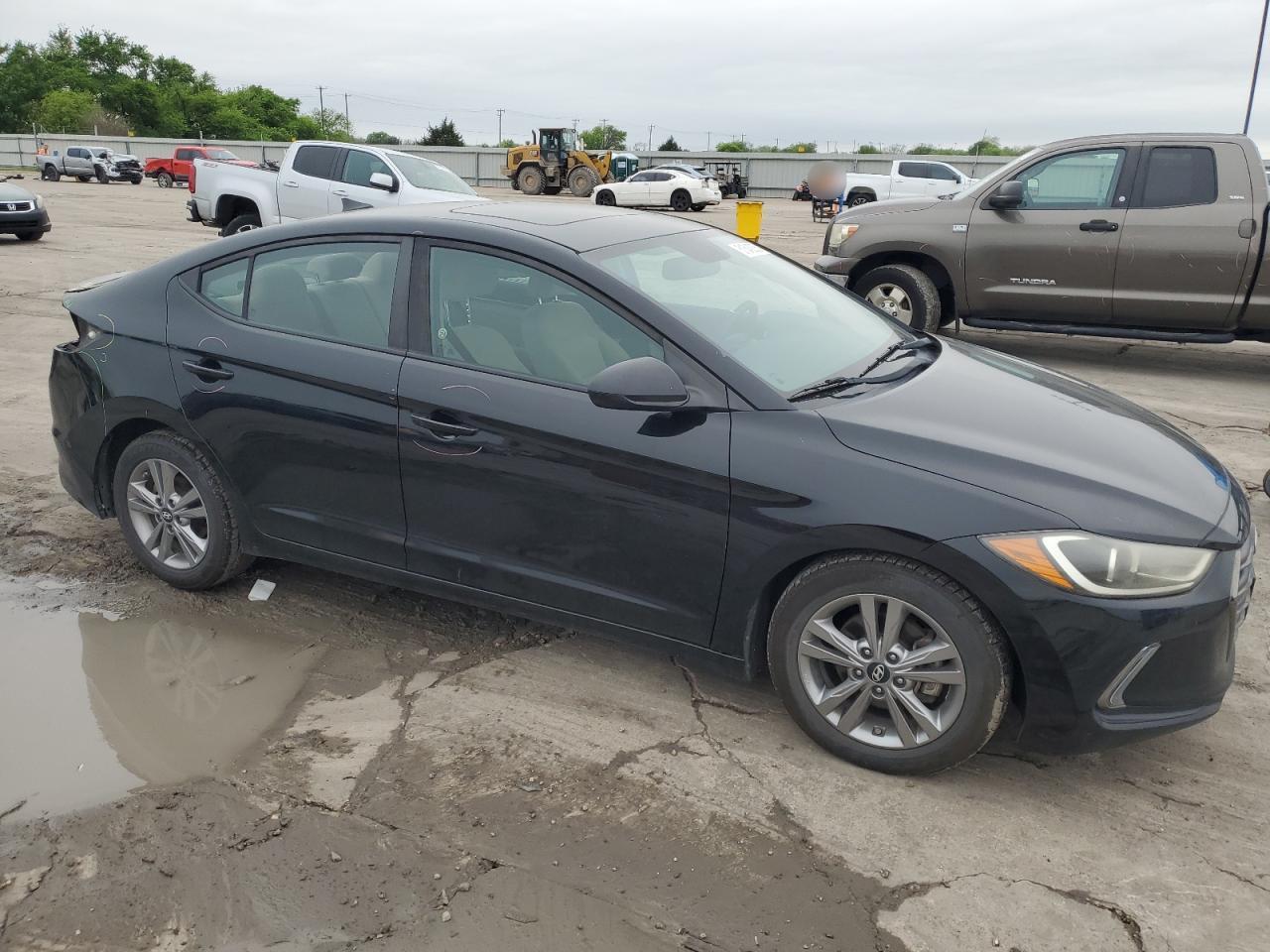 2018 HYUNDAI ELANTRA SE - Фото 4